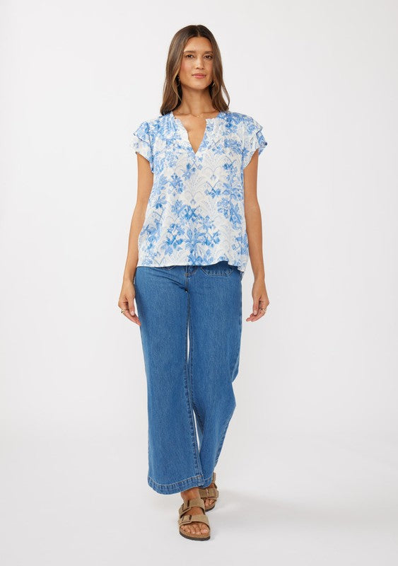 Waitlist 2/10 ♥ Doreen Short Ruffle Sleeve Floral Print Top Blue