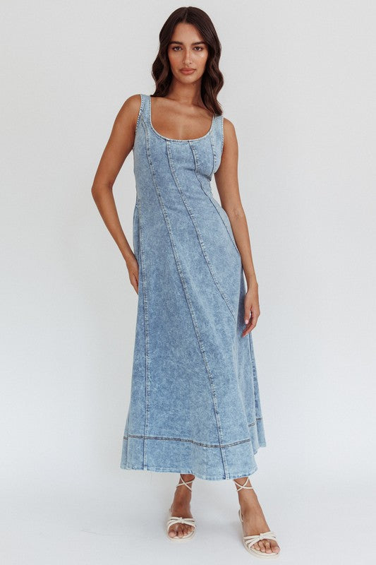 Sleeveless Denim Midi Dress Light Wash