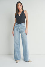 High Rise Wide Leg Jeans Light Wash