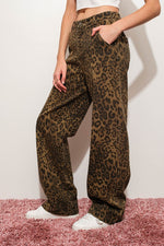  Mid Rise Leopard Print Denim Pants Brown