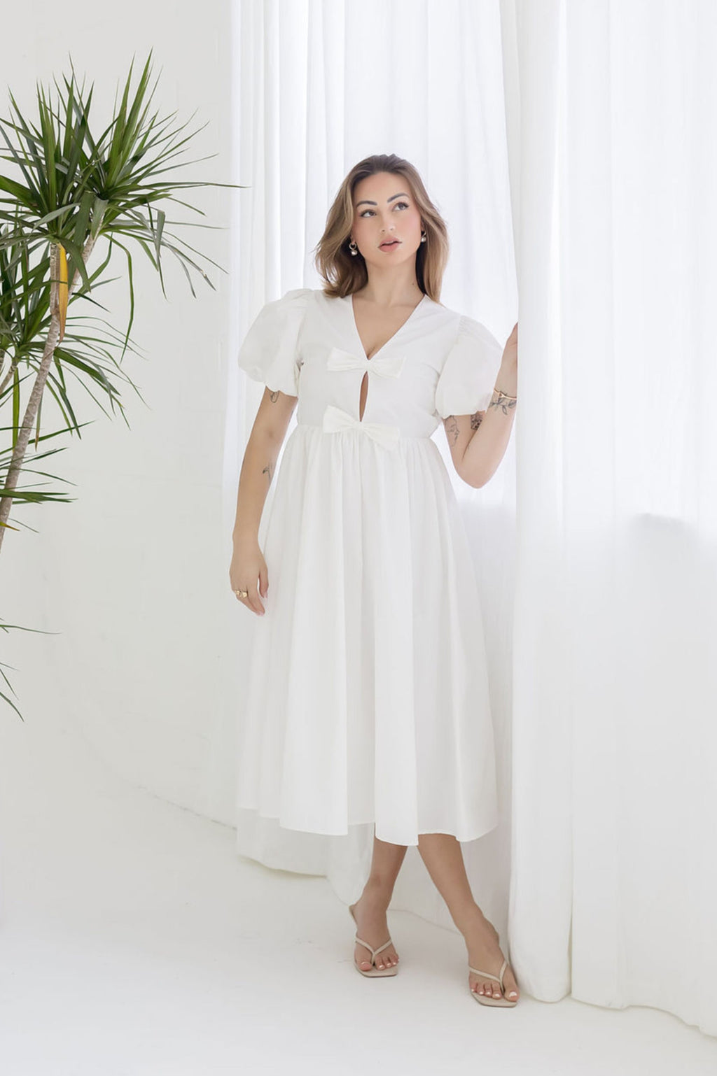 Short Puff Sleeve Bow Cut Out Midi Dress White