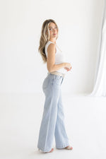 High Rise Wide Leg Jeans Light Wash