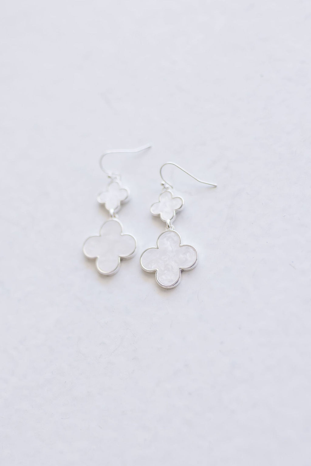 Clover Drop Earrings Gold