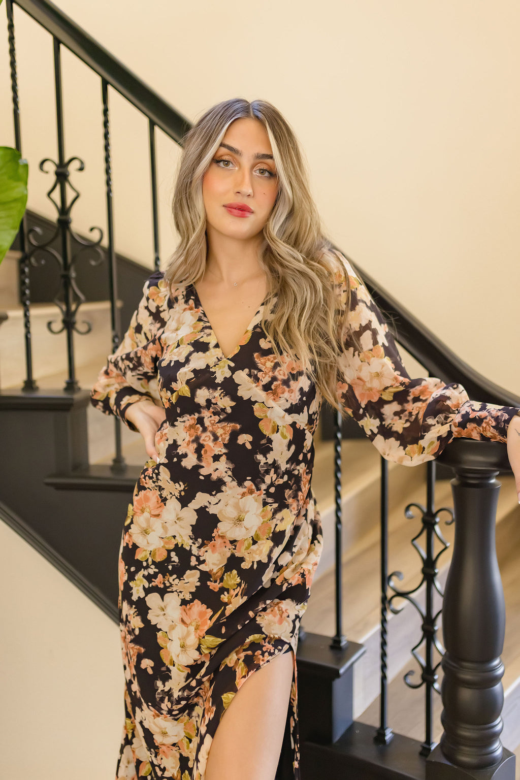 Long Sleeve Floral Print Maxi Dress Black