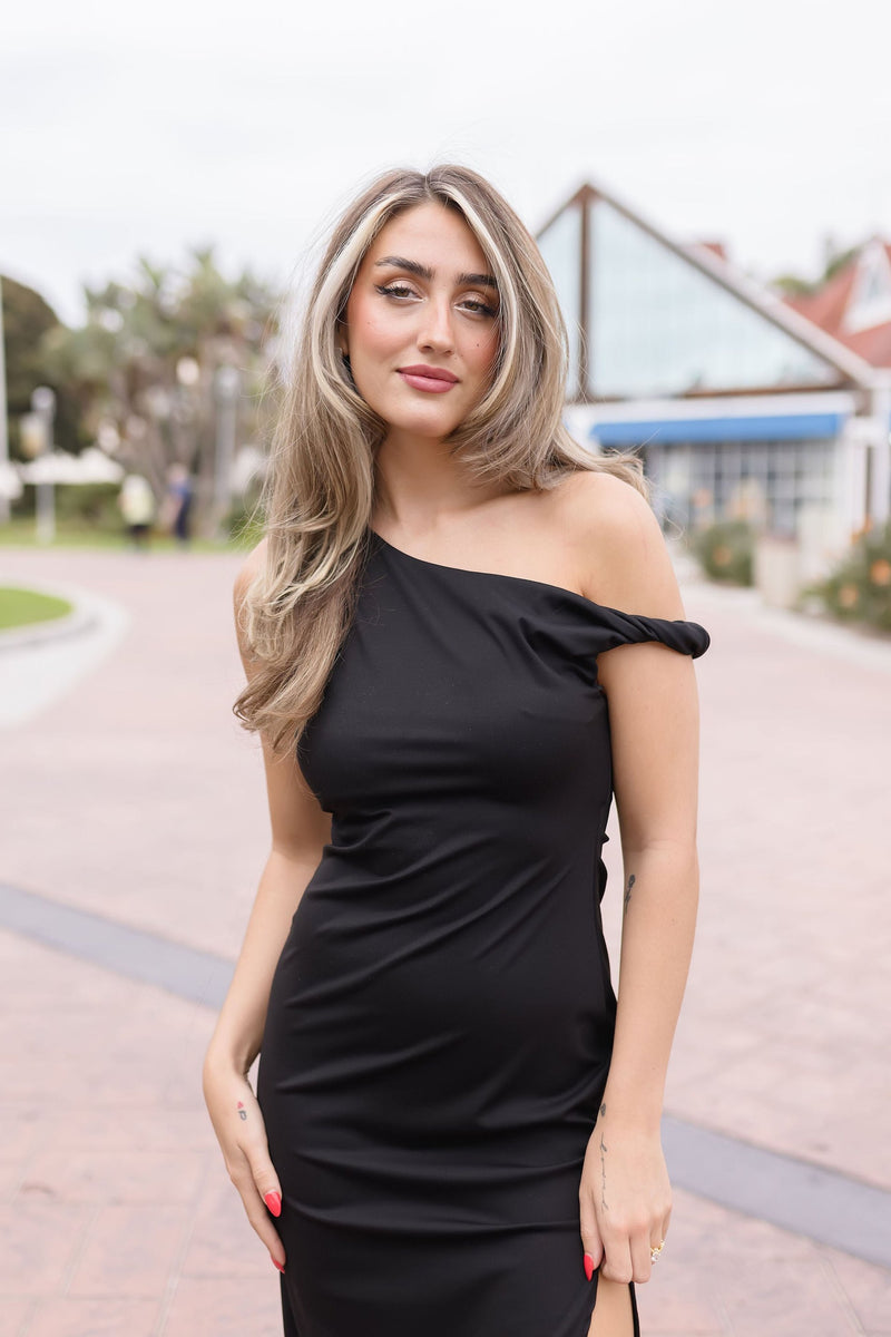 Twisted Shoulder Midi Dress Black