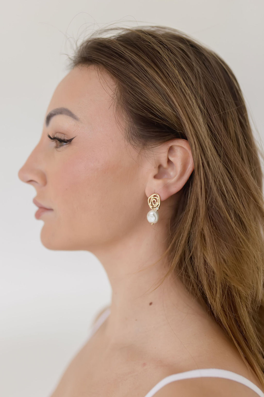 Textured Drop Pearl Earrings Gold