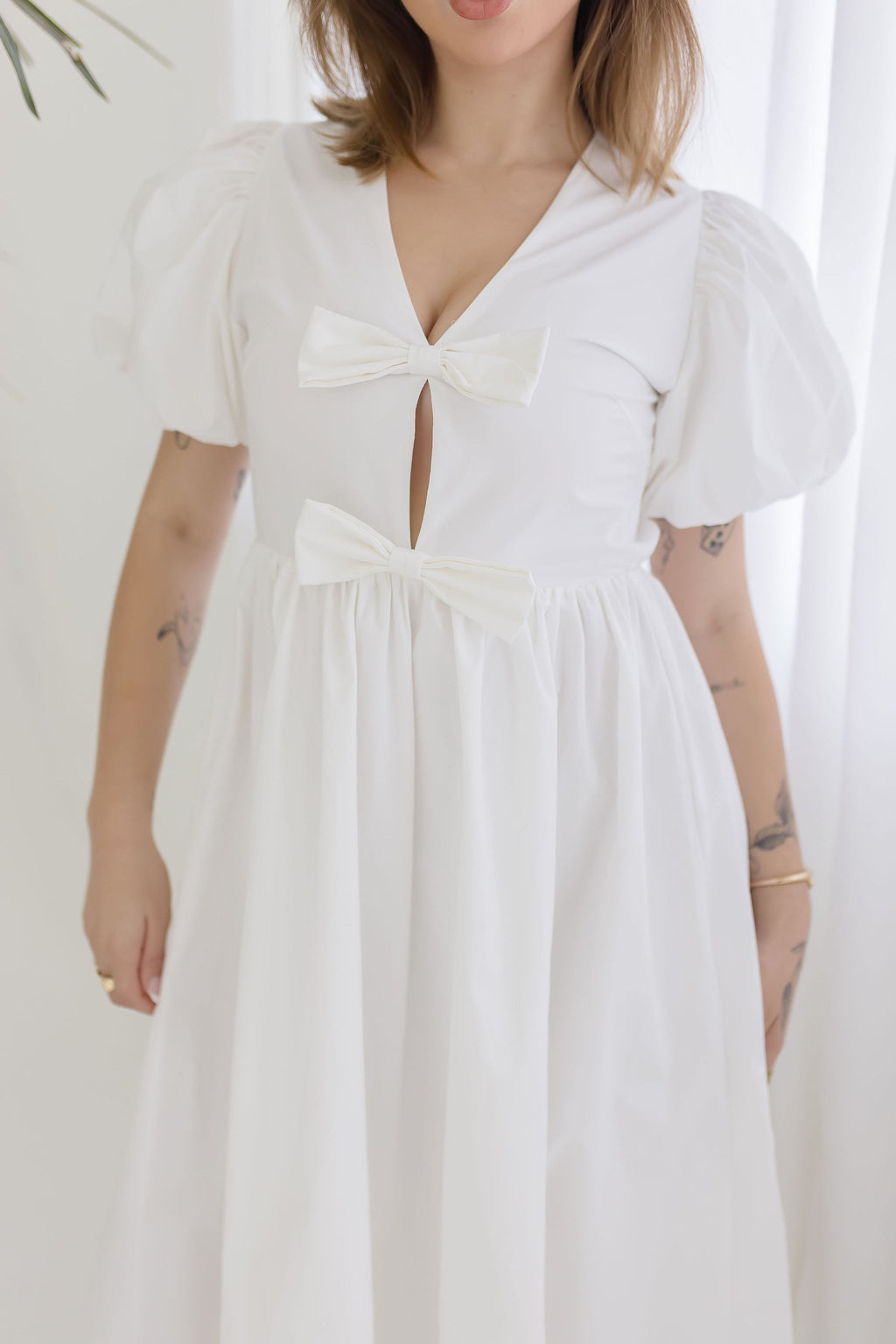 Short Puff Sleeve Bow Cut Out Midi Dress White