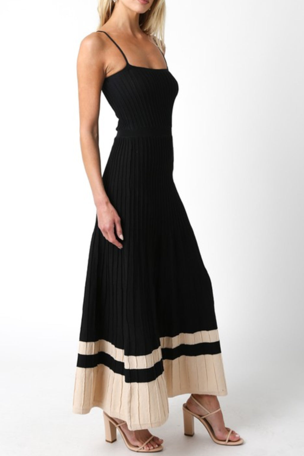 Sleeveless Pleated Knit Midi Dress Black