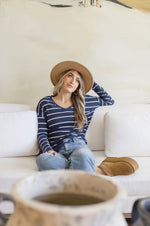 Long Sleeve Stripe Print Knit Top Navy