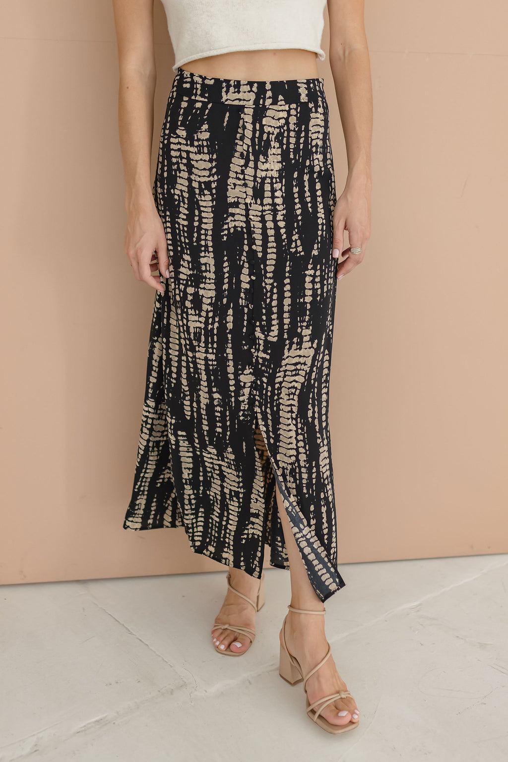 Abstract Print Maxi Skirt Black