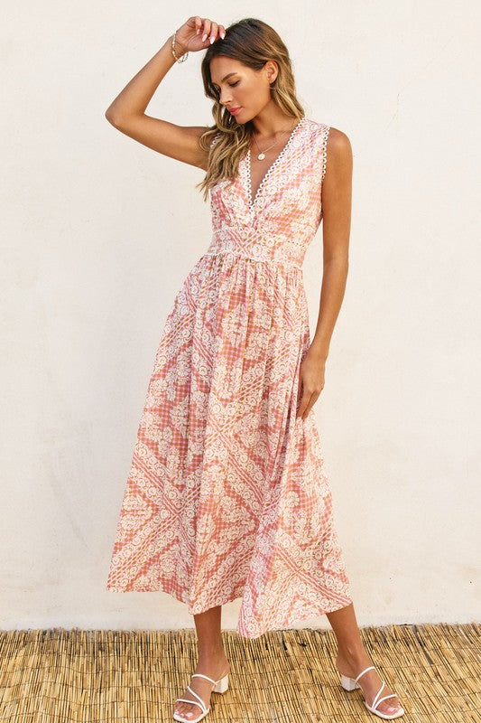 Sleeveless Paisley Print Scalloped Midi Dress Pink